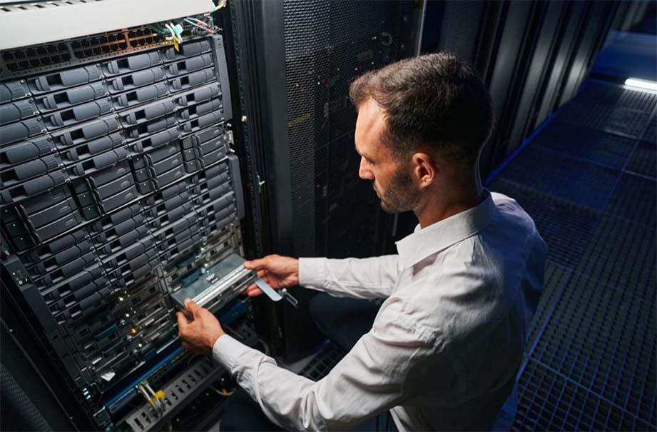 Proactive Managed Server Support